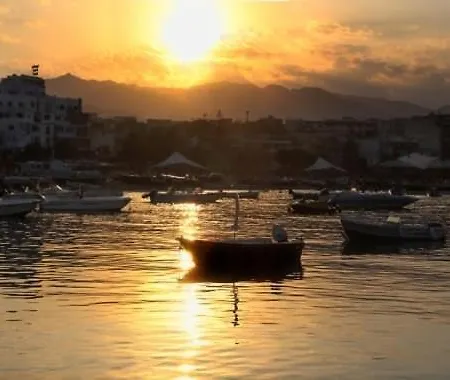 فندق مبيت وإفطار Naxos Mare