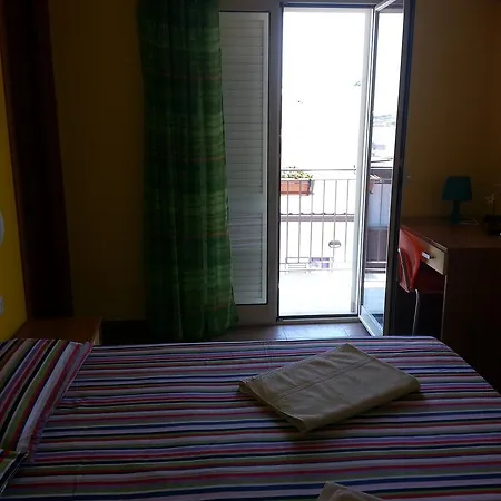فندق مبيت وإفطار Naxos Mare