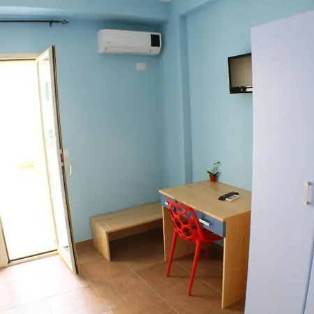 فندق مبيت وإفطار Naxos Mare *